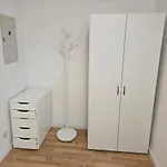 Apartment Große, Moderne, Helle Mit Essküche Gera